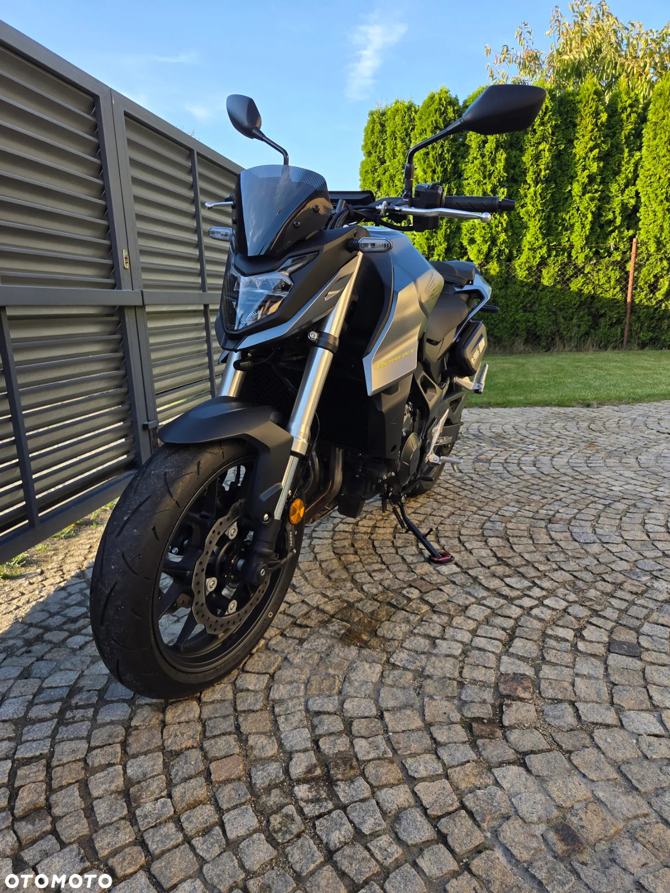 Honda Hornet - 11