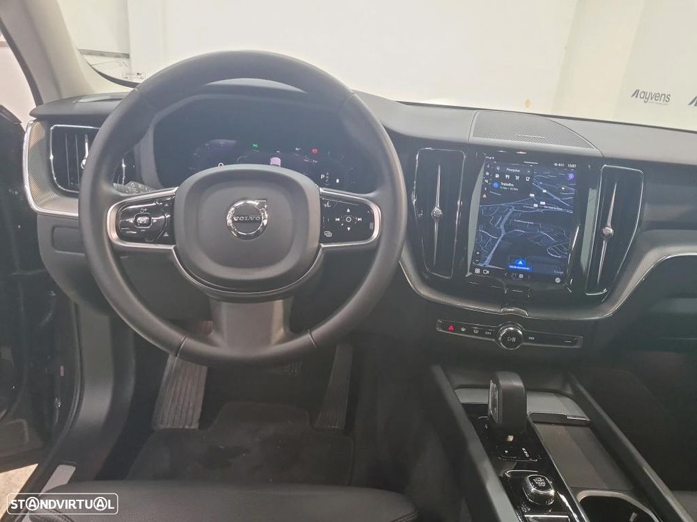 Volvo XC 60 2.0 B4 Plus Bright - 9