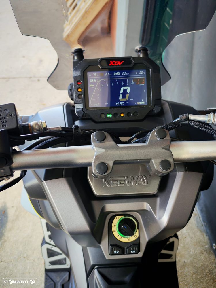 Keeway Vieste 300 XDV - 5