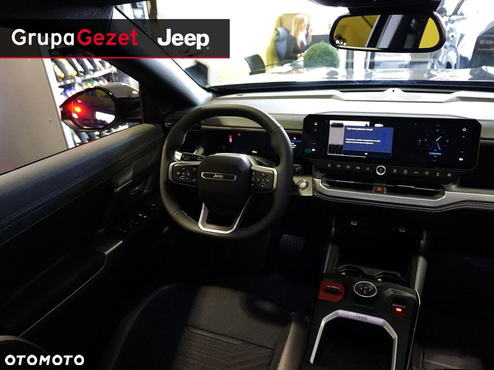 Jeep Compass - 8