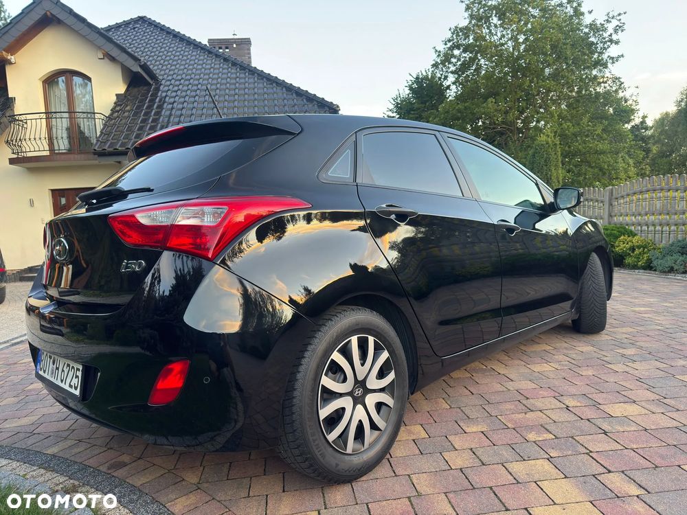 Hyundai i30 i30cw 1.4 Fifa World Cup Edition - 2