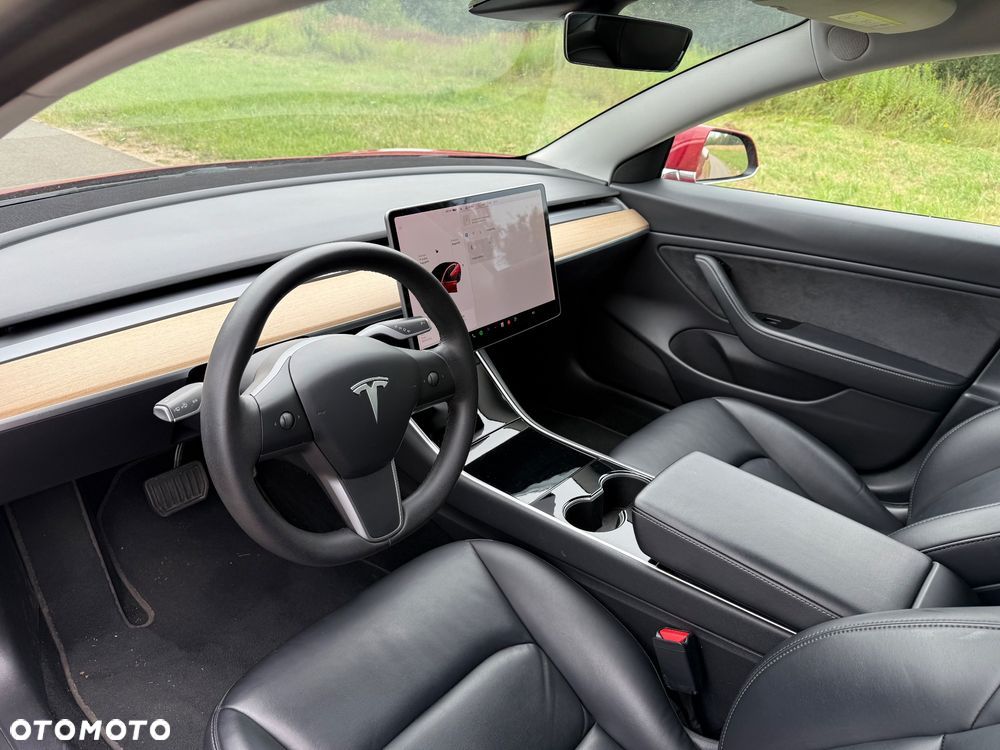 Tesla Model 3 Langstreckenbatterie Allradantrieb Dual Motor - 6