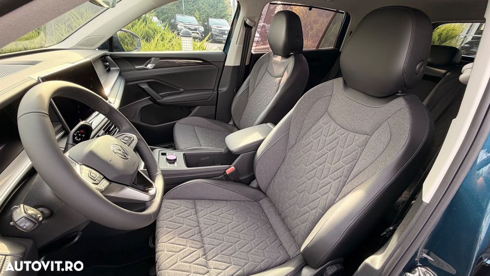 Volkswagen Tayron 1.5 TSI DSG PHEV Life - 8