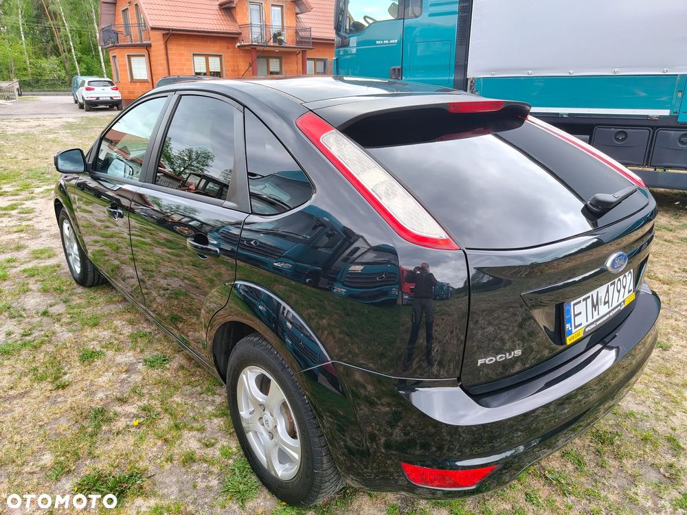 Ford Focus - 11