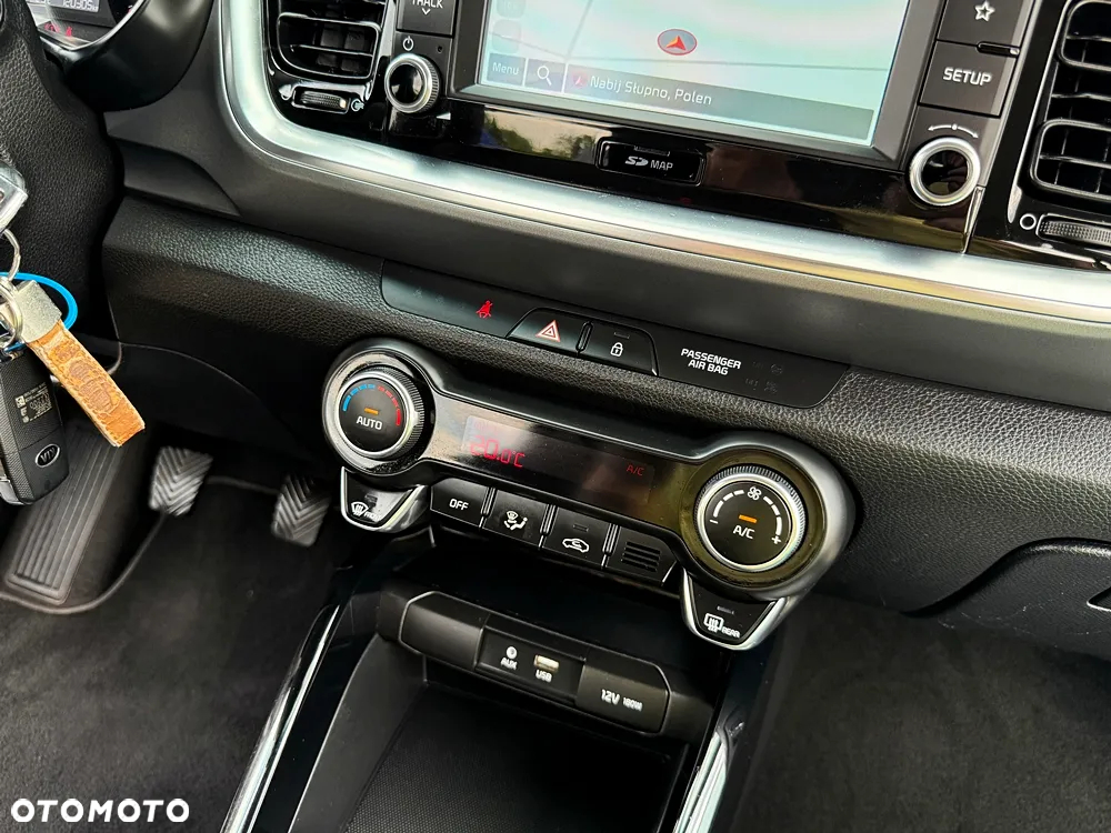 Kia Stonic 1.4 L - 35
