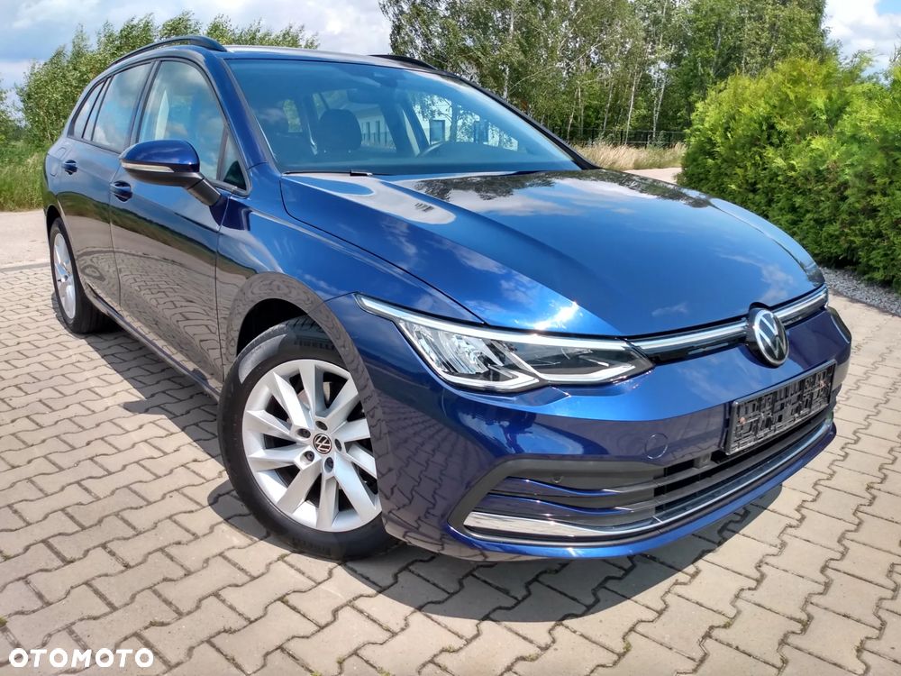 Volkswagen Golf VIII 2.0 TDI - 1