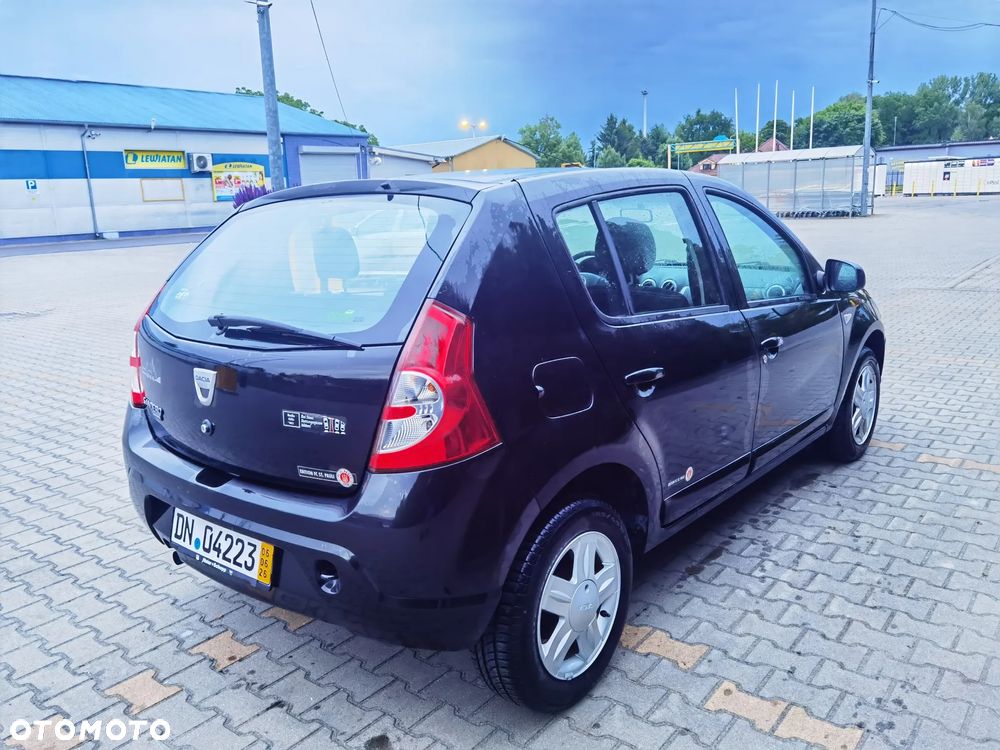 Dacia Sandero - 2