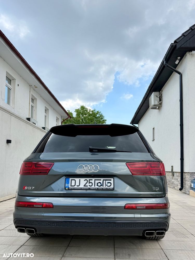 Audi SQ7 - 6