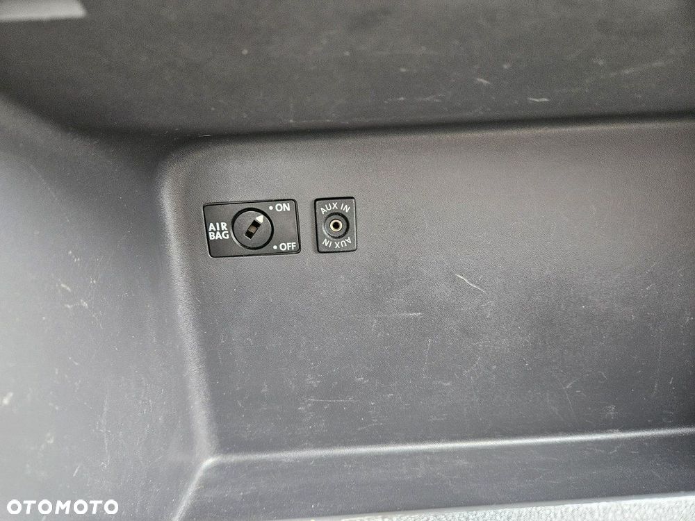 Volkswagen Caddy - 17