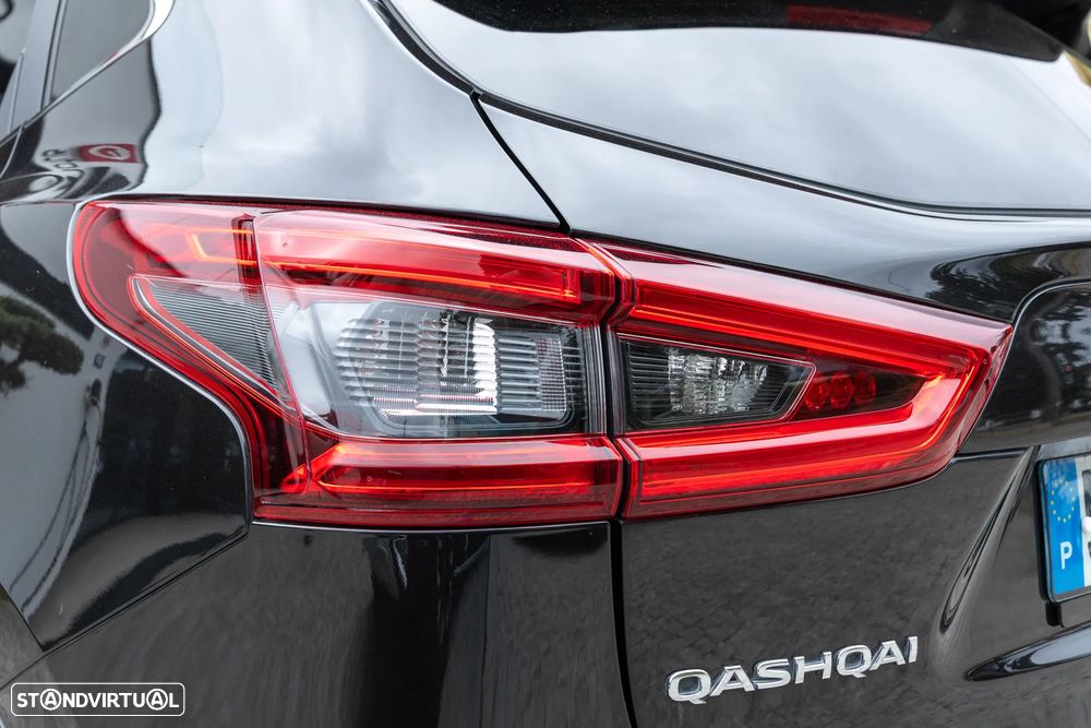 Nissan Qashqai 1.5 dCi N-Connecta - 10