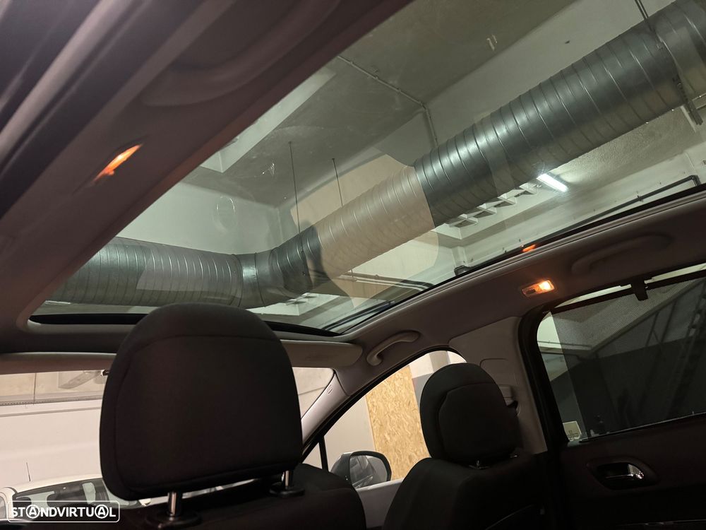 Peugeot 3008 1.6 HDi Sport 130g - 27