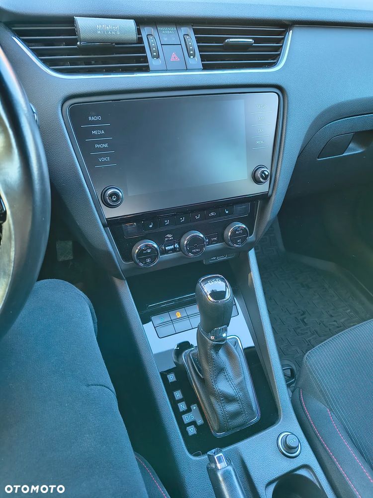 Skoda Octavia 1.5 TSI GPF ACT Style DSG - 17