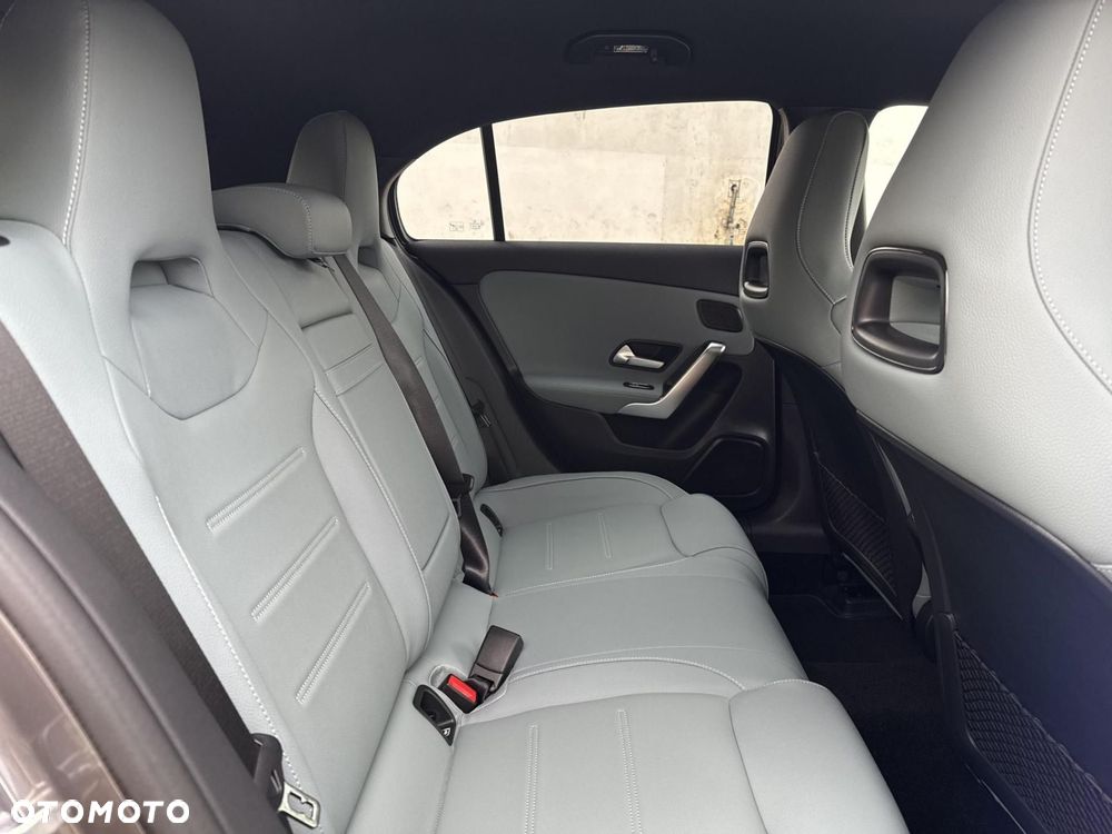 Mercedes-Benz Klasa A - 22