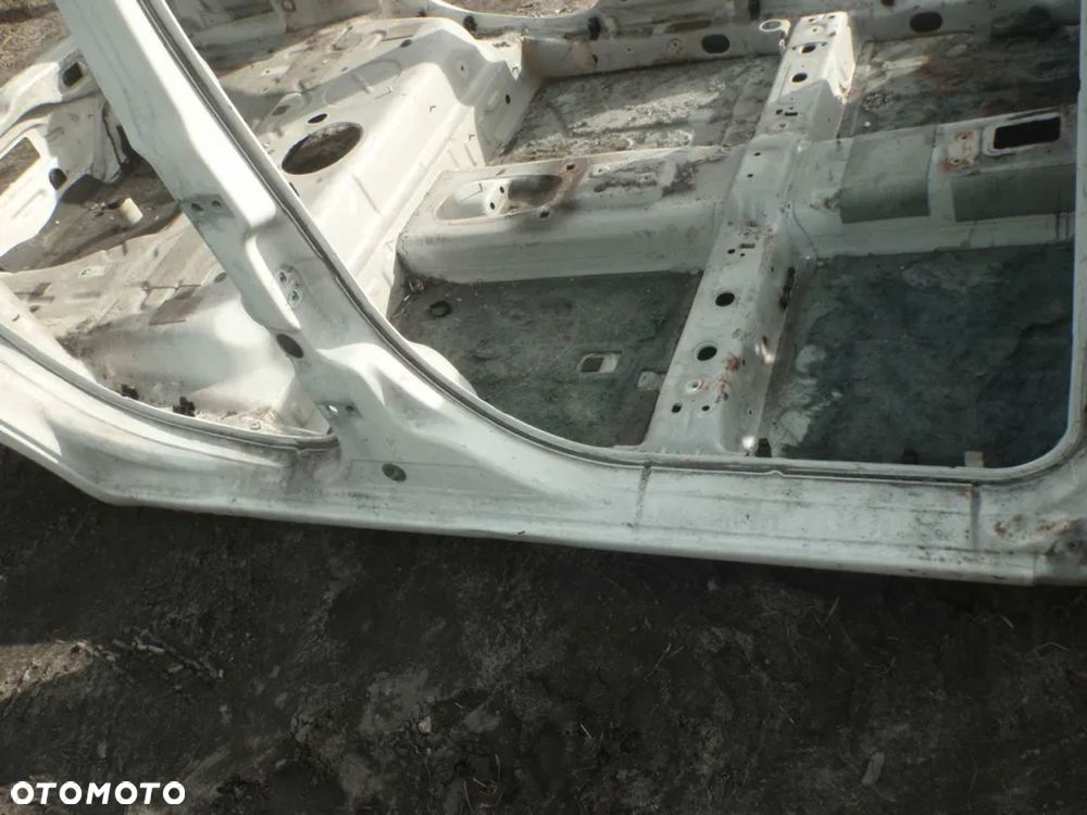 karoseria buda dach podłużnica słupek podłoga błotnik panda II - 6