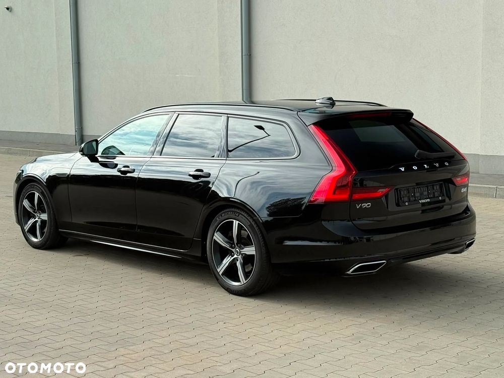 Volvo V90 D4 Geartronic R Design - 18