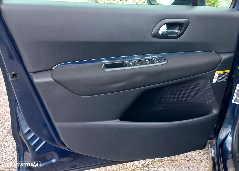 Peugeot 3008 1.6 HDi Sport - 9