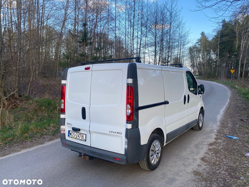 Opel VIVARO - 8