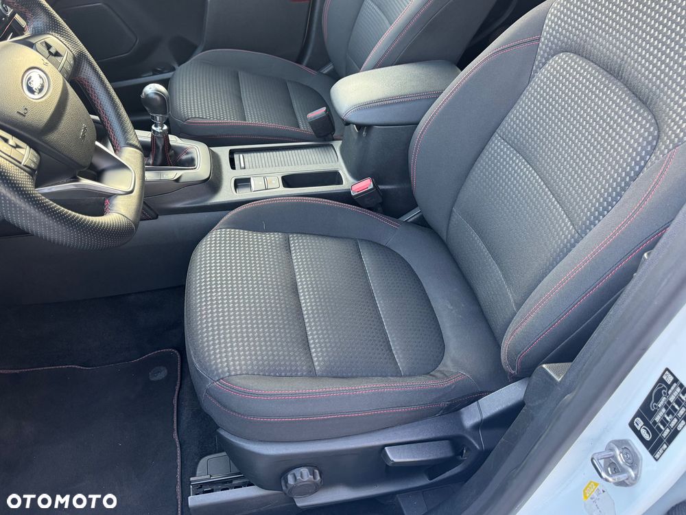 Ford Kuga 2.0 EcoBlue Hybrid ST-LINE - 35