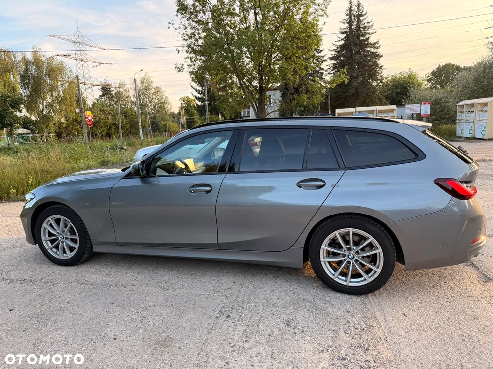 BMW Seria 3 318i - 3
