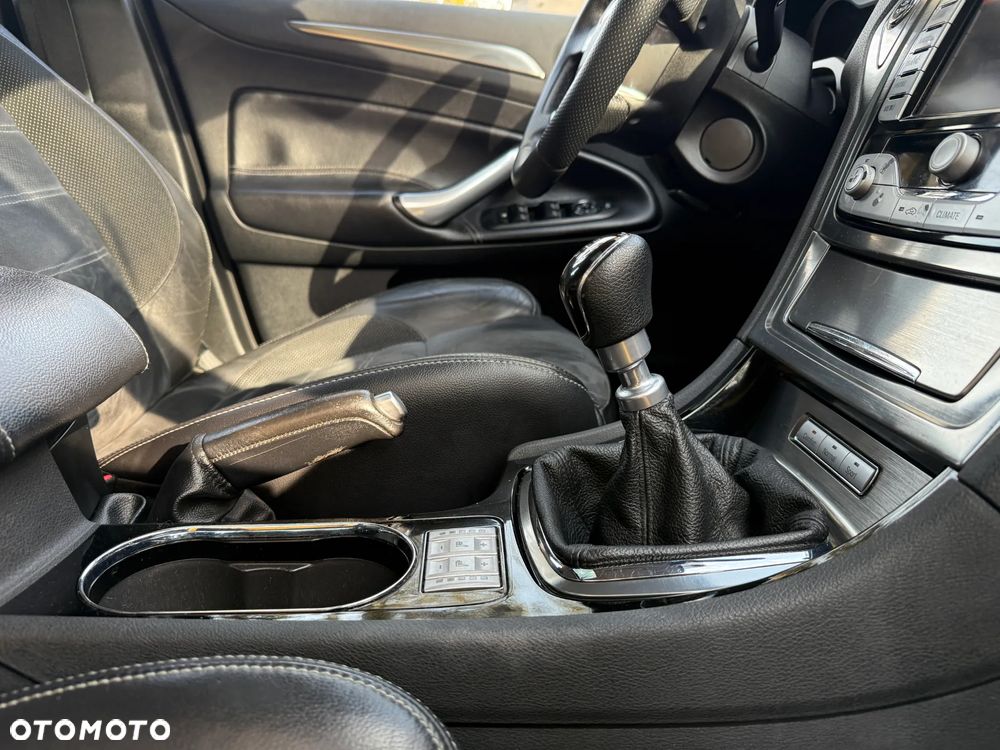 Ford Mondeo Turnier 2.5 Titanium S - 31