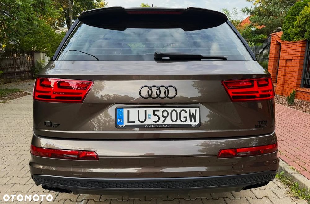 Audi Q7 - 13