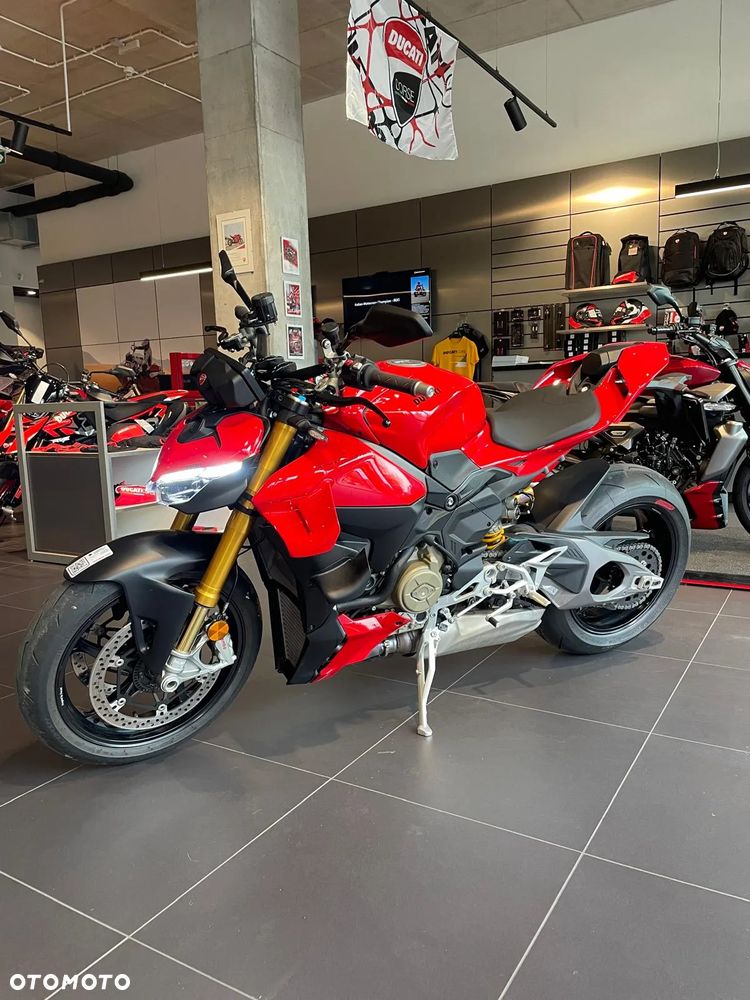 Ducati Streetfighter V4 - 2