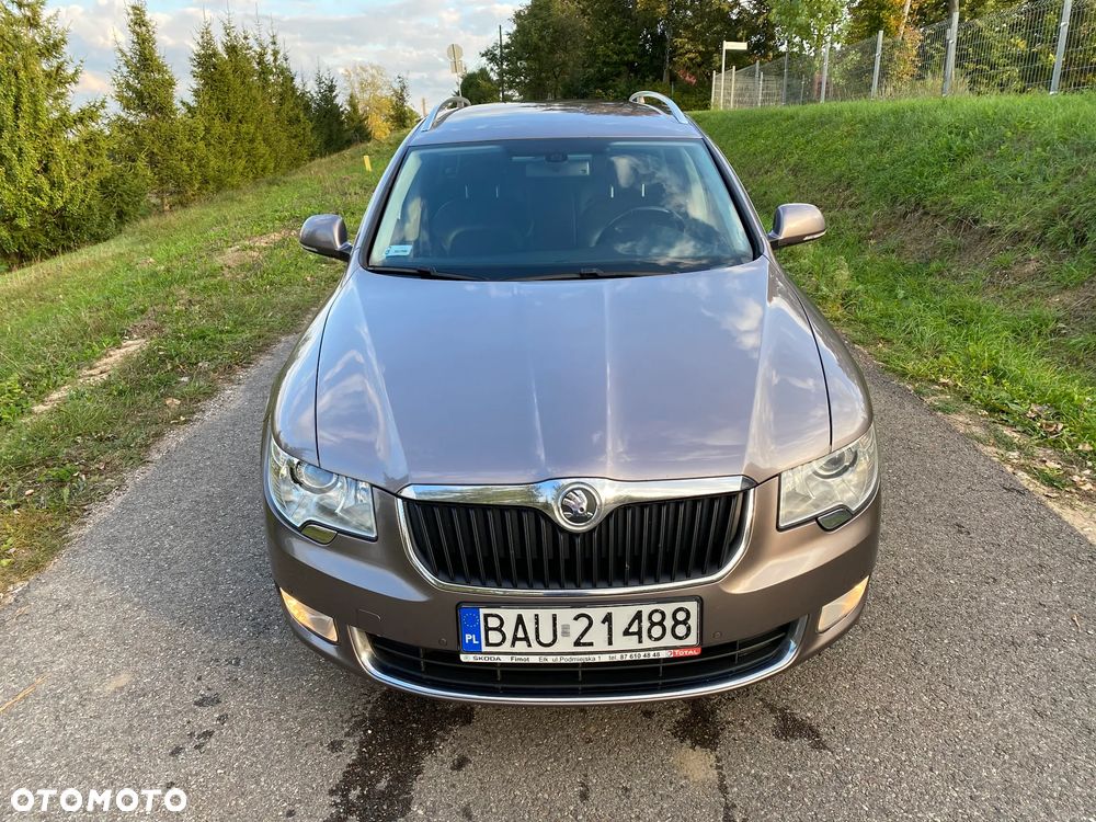 Skoda Superb 2.0 TDI Ambition DSG - 5
