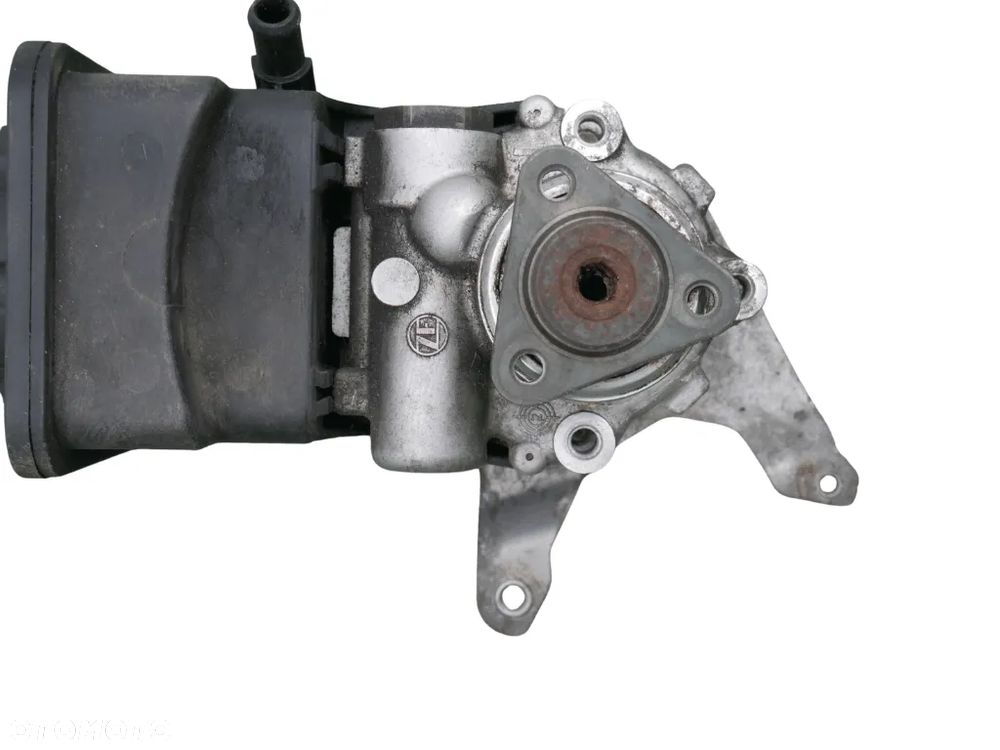 Pompa Wspomagania ZF Zbiorniczek płynu MERCEDES SPRINTER I 1995-2006  901 / 902 / 903 - 3