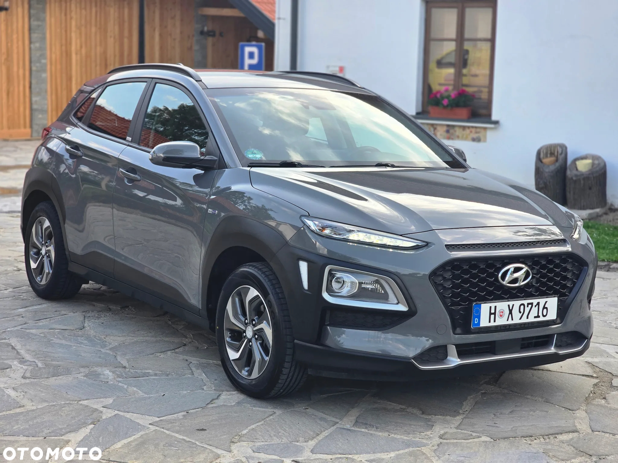 Hyundai Kona 1.6 GDI DCT Hybrid Advantage - 8