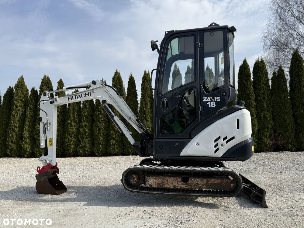 Hitachi ZX18 - 3 ZX 18 ZAXIS / TYLKO 2451 MTH! / Z NIEMIEC / PIĘKNA / ORYGINAŁ / 15 16 17 20 22 301.6 301.8 VIO PC KX 018 19C 16C 18-3 - 40
