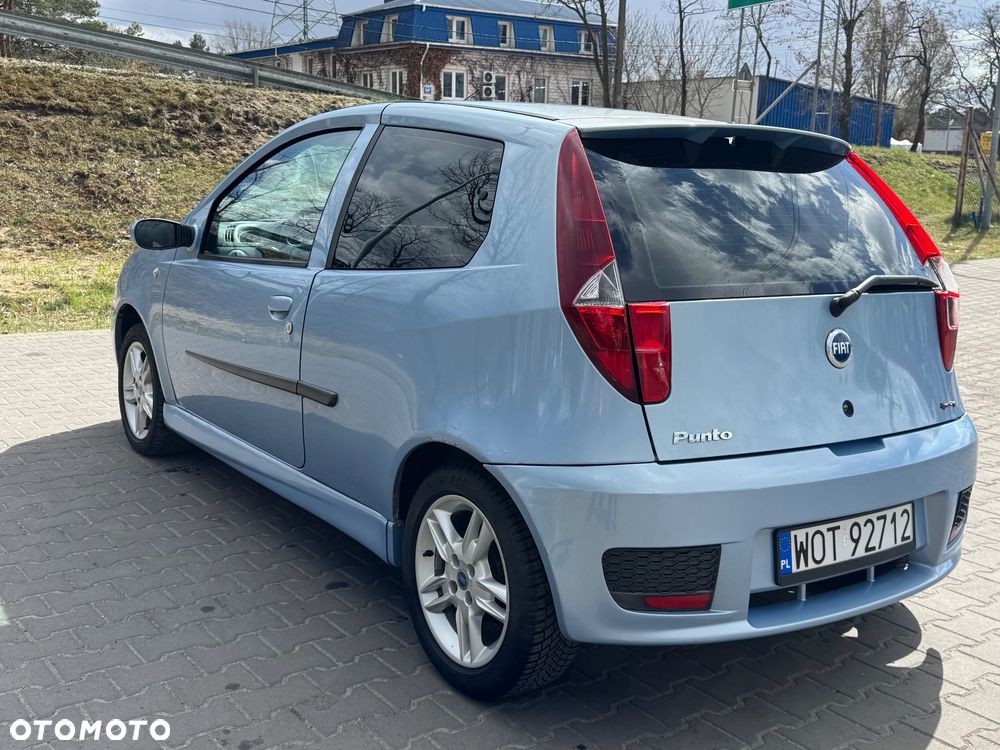 Fiat Punto - 5