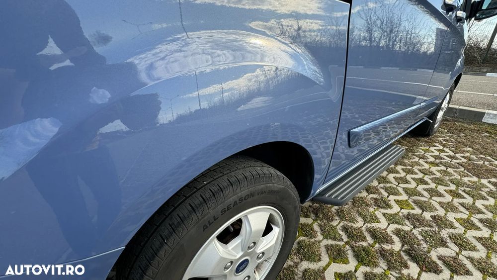 Ford Tourneo Custom 300 L2H1 VA Titanium - 9