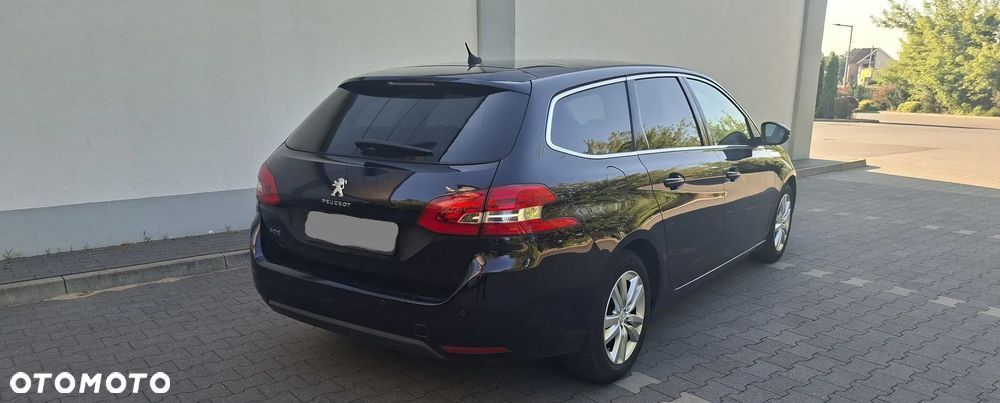 Peugeot 308 1.6 e-HDi Access S&S - 11