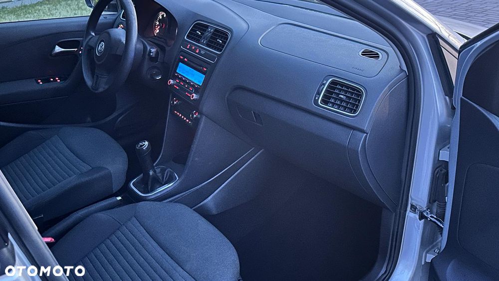 Volkswagen Polo 1.6 TDI DPF Highline - 2