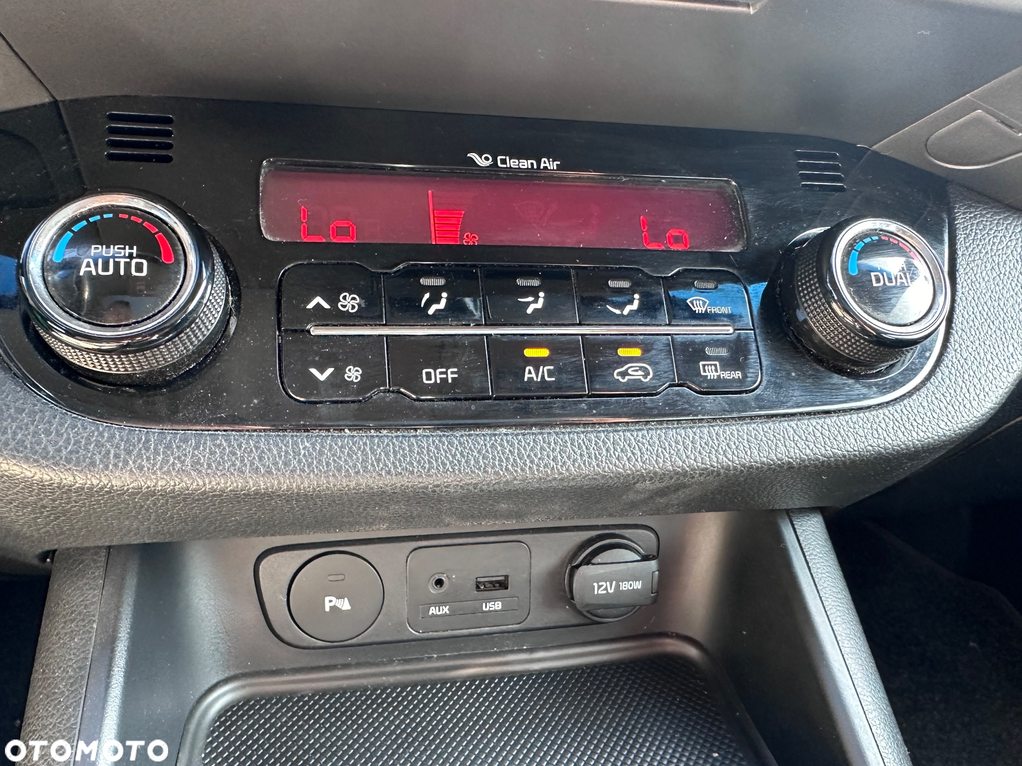 Kia Sportage 2.0 CRDI 4WD Attract - 23