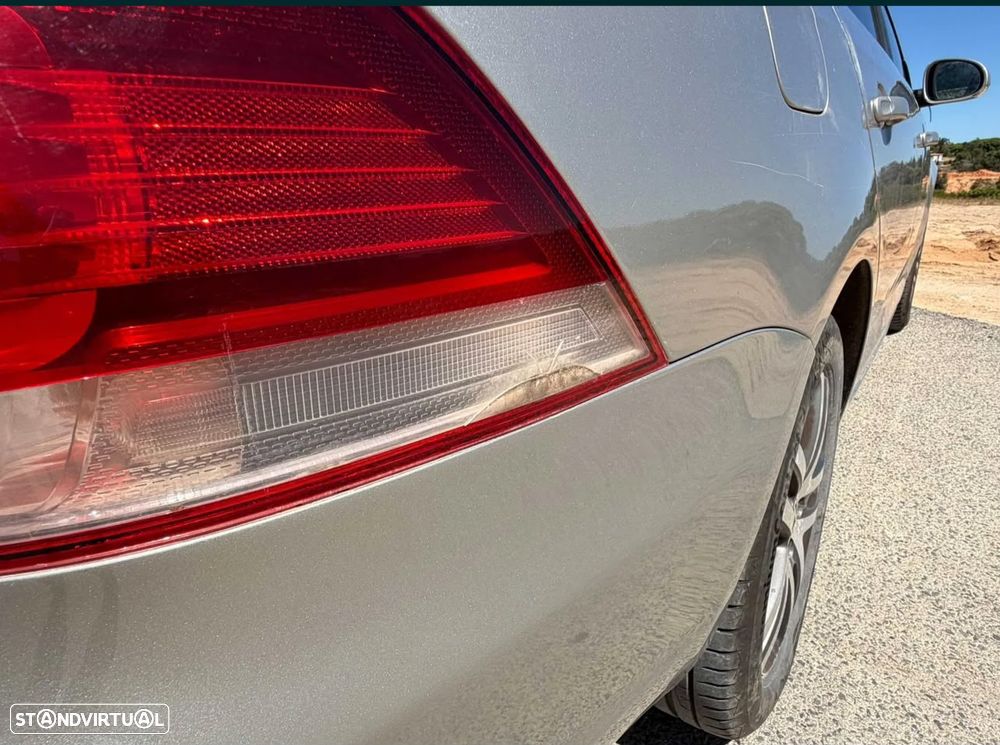 VW Golf Variant 2.0 TDi Confortline DSG - 10