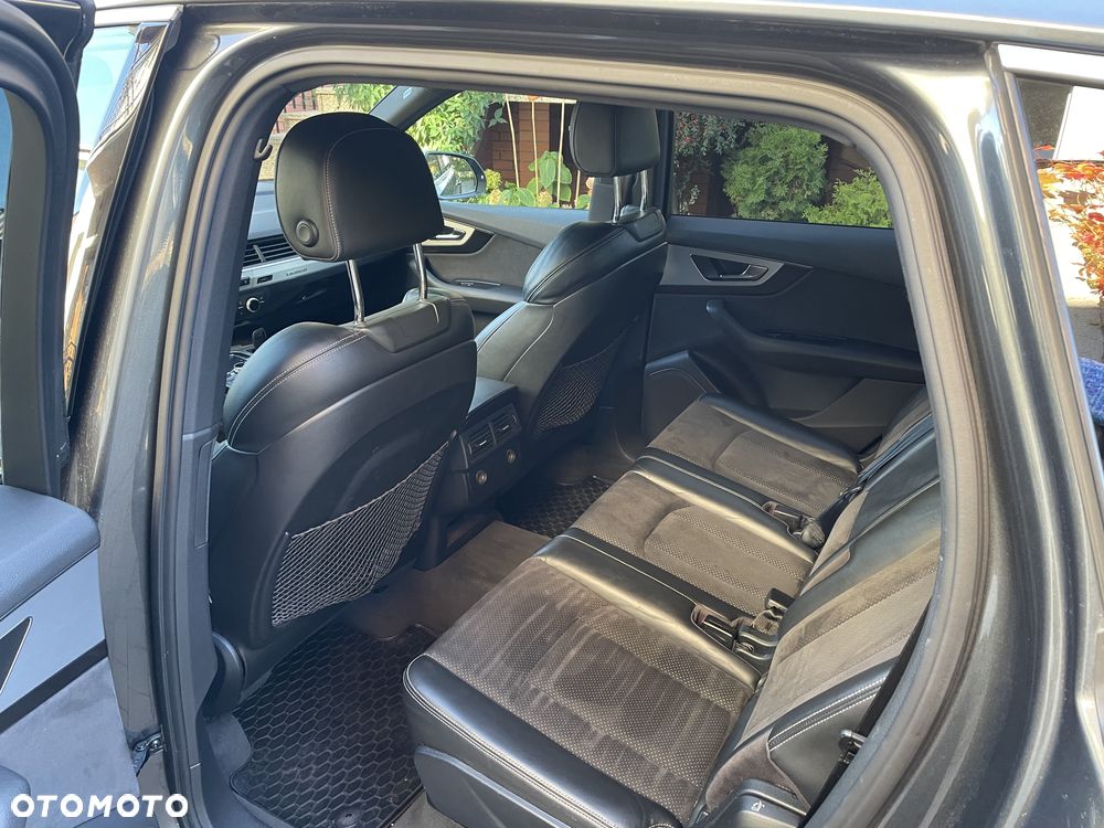 Audi Q7 3.0 TDI ultra Quattro Tiptronic - 23