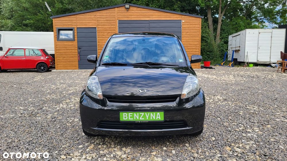Daihatsu Sirion 1.3 - 25
