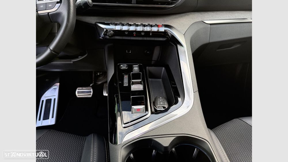 Peugeot 3008 1.6 Hybrid GT e-EAT8 - 15