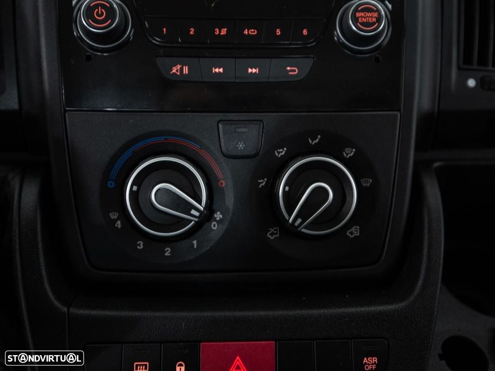 Peugeot Boxer 2.2 BlueHDi 335 c/iva - 15