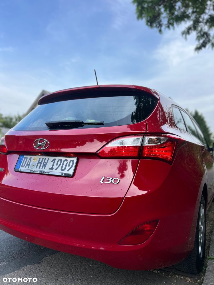 Hyundai i30 1.4 Premium - 13