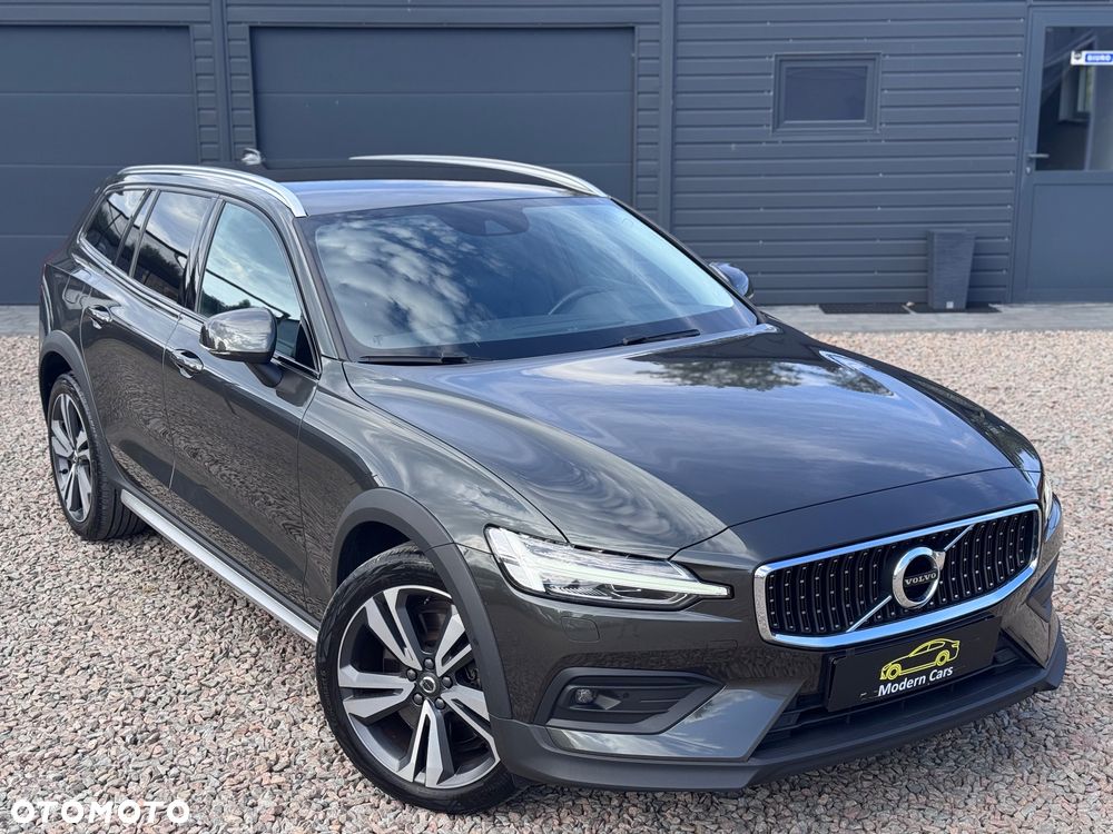 Volvo V60 Cross Country B5 B AWD Geartronic Pro - 2
