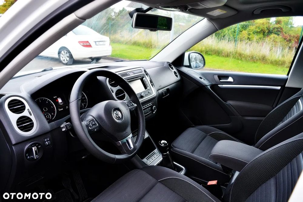 Volkswagen Tiguan 2.0 TDI DPF BlueMotion Technology Cup Sport & Style - 5