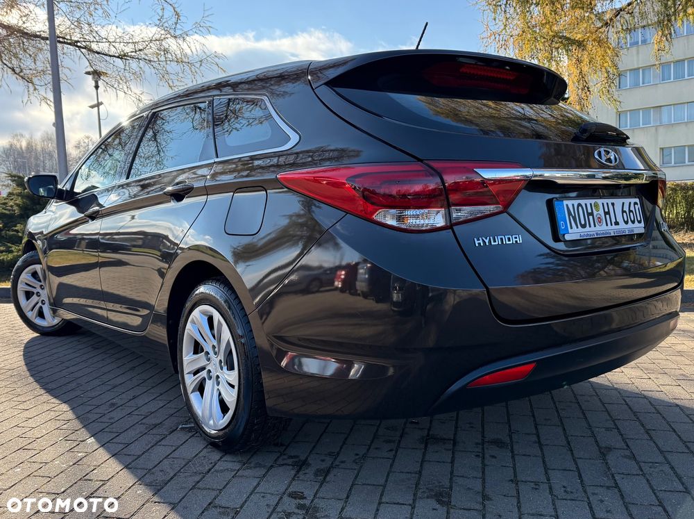 Hyundai i40 i40cw 1.6 Fifa World Cup Edition - 23