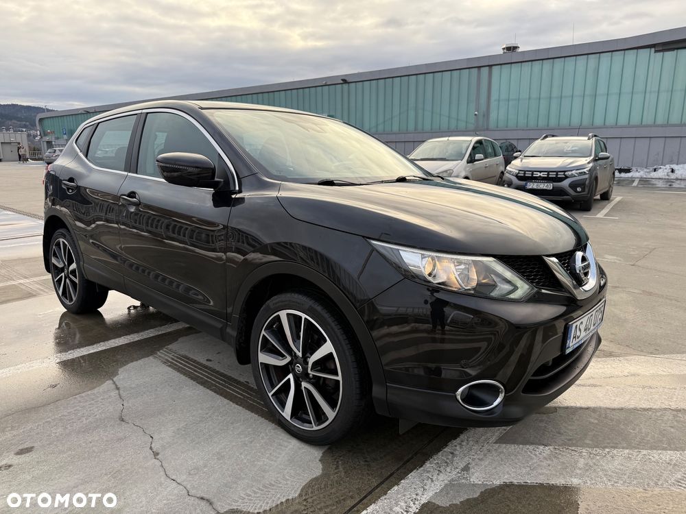 Nissan Qashqai 1.3 DIG-T TEKNA - 27