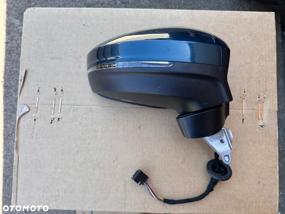 Lusterko prawe VW Tiguan II 2 5NA 13K 13PIN - 1