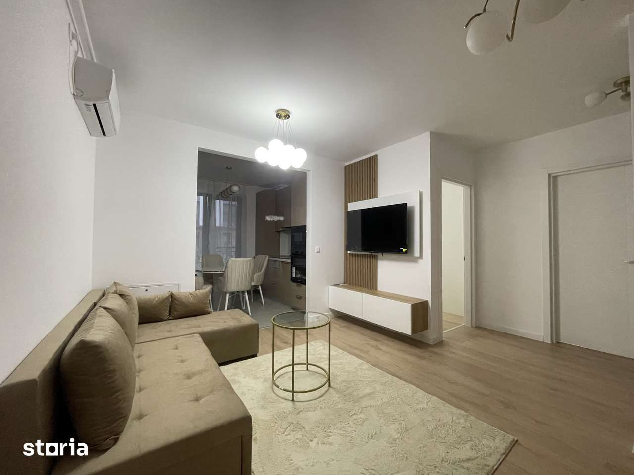 Apartament 2 camere, 50mp,30mp curte, metrou, centrala,Hils Titanium — fotografia 1