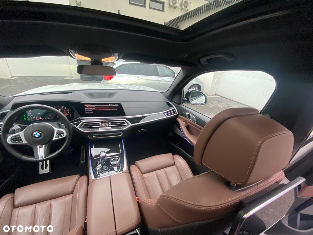 BMW X7 - 31