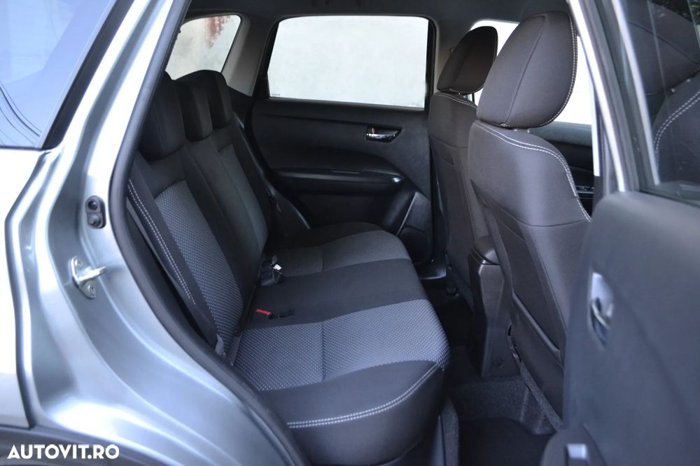 Suzuki Vitara 1.0 Boosterjet Allgrip Comfort - 8