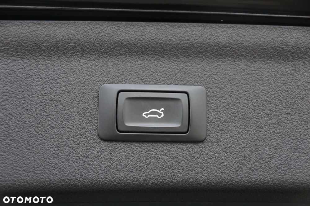 Audi Q3 2.0 TDI Quattro S tronic sport - 31